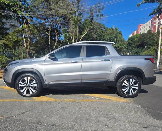 FIAT TORO 2.2 TURBO DIESEL VOLCANO 4WD AT9